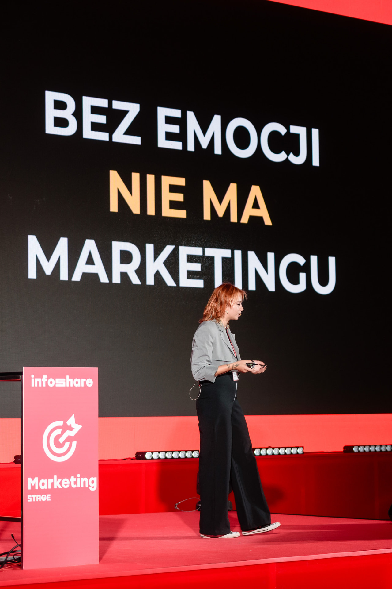 Kama Kotowska na scenie Marketing Stage podczas Infoshare